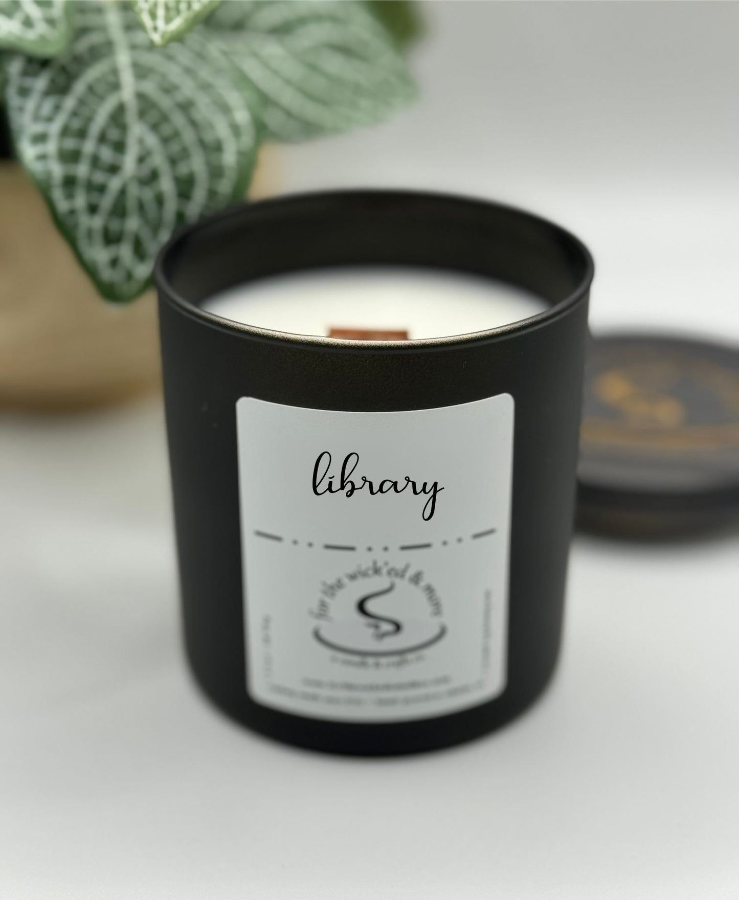 Library 8.5 oz. Candle